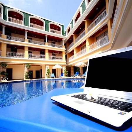 Kalim Resort Patong Exteriör bild