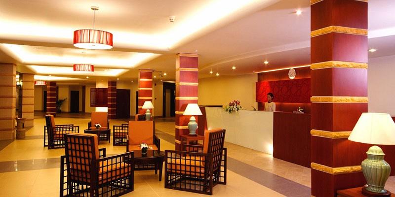 Kalim Resort Patong Exteriör bild
