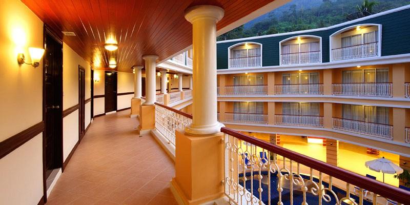 Kalim Resort Patong Exteriör bild