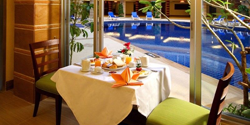 Kalim Resort Patong Exteriör bild